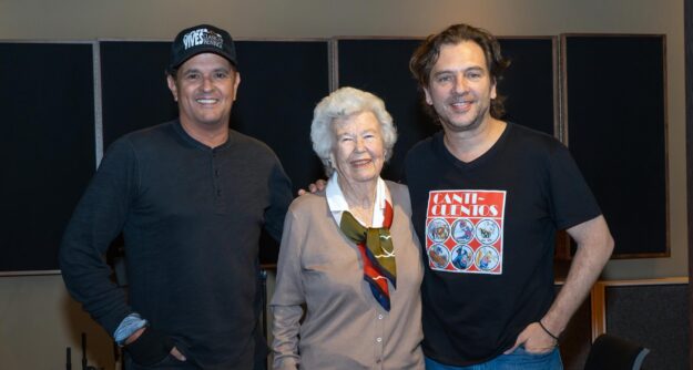 WhatsApp Image 2025-11-13 at 18.06.41